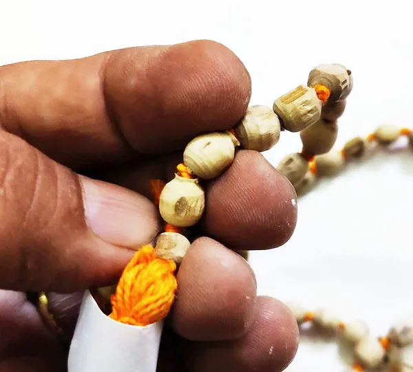 Orignal_Lab_Certified_108_Beads_Pure_Tulsi_jaap_Mala_(_weight_slighty_may_Vary)