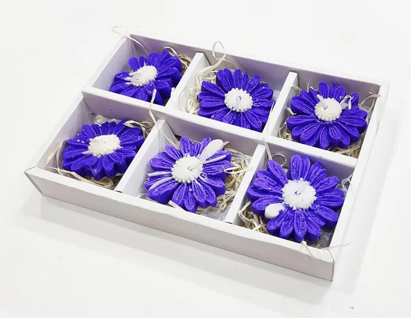 Purple_Diwali_Decorative_Daisy_Floating_Full_Scented_Soy_Wax_Candle_For_Festive_Gifting_And_Home_Decoration_Set_Of_6