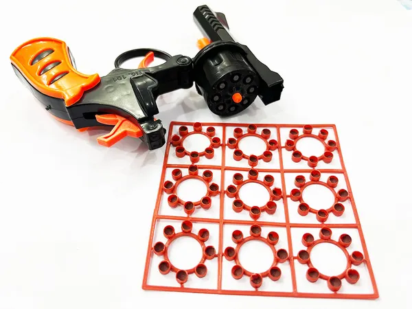 Small_Plastic_Diwali_Gun_with_a_Ring_Cap_packet_compatible_with_missile_pellets