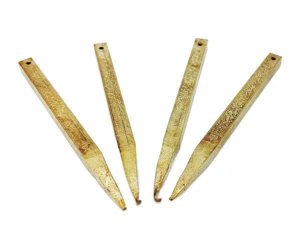 Gold_Sulemani_Hifazati_Nails_Keilen_For_Home_Protection_4_Pc