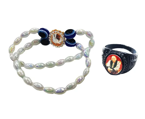 White_Piece_Jai_Guru_Ji_Swaroop_White_Pearl_Bracelet_With_A_Metallic_Finger_Ring_For_Ladies_Gift_For_Devotees_(2_Items)