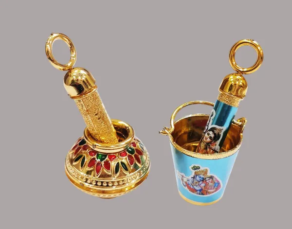 Multicolor_Small_Balti_And_Matki_Pichkari_For_Laddu_Gopal_Holi_Festival_Plastic_Toy_Combo,_Beautiful_Hand_Work_(2_Pc)_Random_Colors