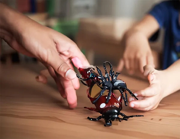 Multicolor_Jungle_Mini_Insects_Toys_Figure_Playing_Set_For_Kids_Make_Your_Project_Learning_(Pack_Of_16_Figures)