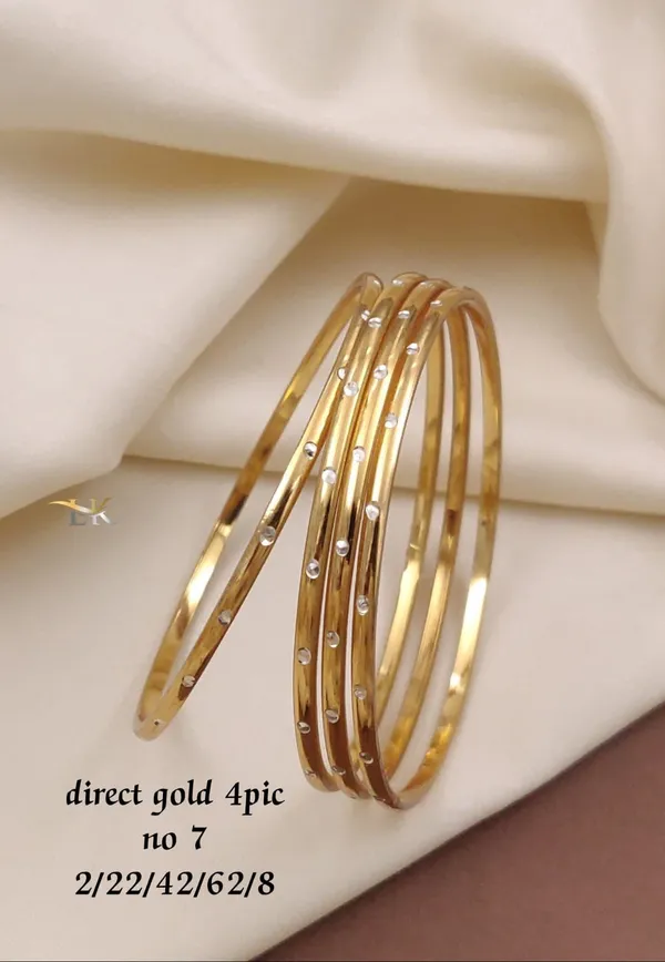 Gold-Plated_Traditional_Casual_Bangles_for_Women