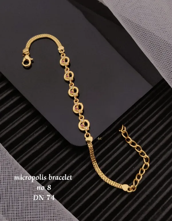 Gold-Plated_Adjustable_Crystal_Bracelet_for_Women
