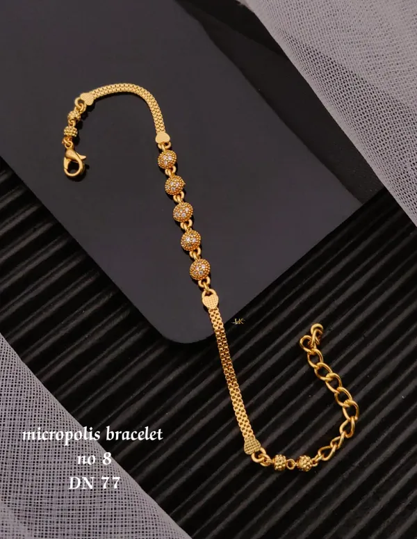 Gold-Plated_Adjustable_Crystal_Bracelet_for_Women