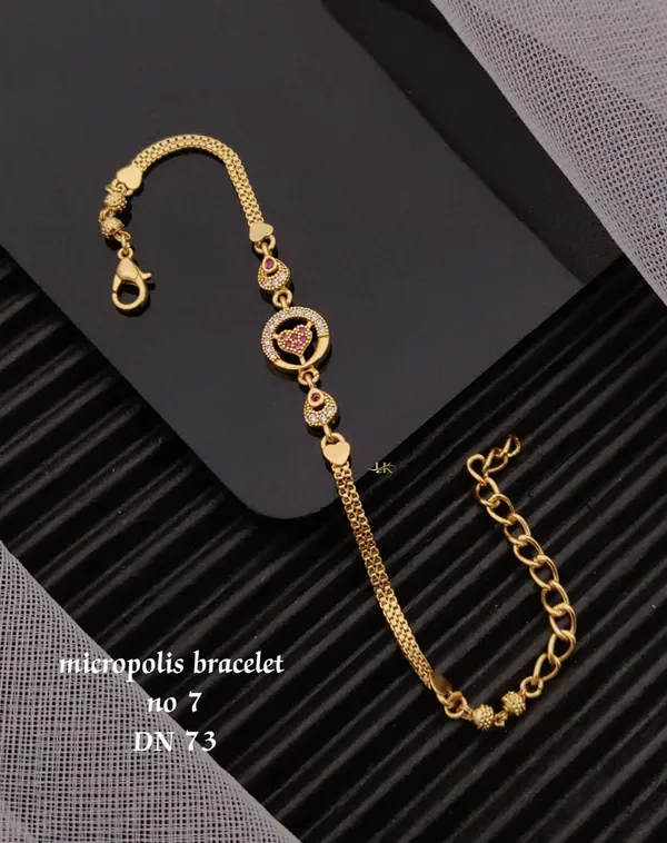 Gold-Plated_Adjustable_Crystal_Bracelet_for_Women
