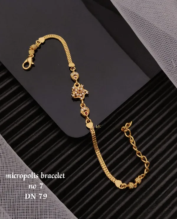 Gold-Plated_Adjustable_Crystal_Bracelet_for_Women