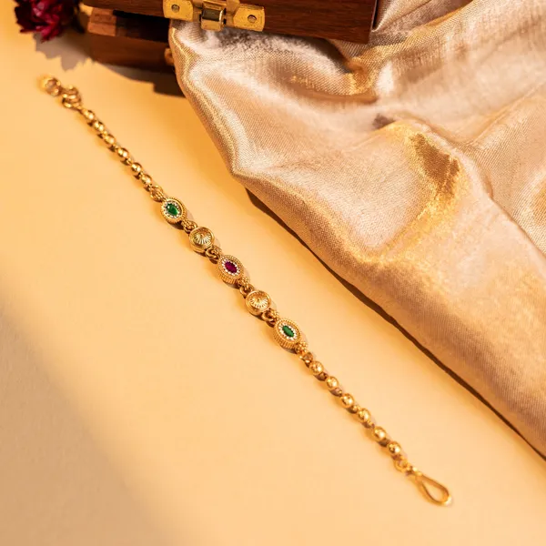 Elegant_gold-tone_finish_Bracelet