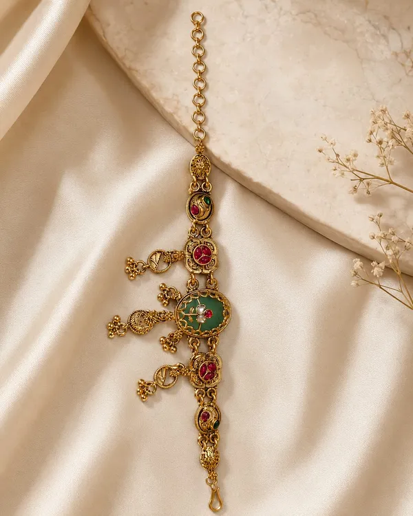 Traditional_Green_&_Ruby_Gold-Tone_Statement_Bracelet