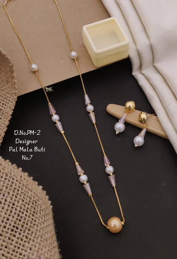 Gold-Plated_Artificial__Necklace_And_Earrings