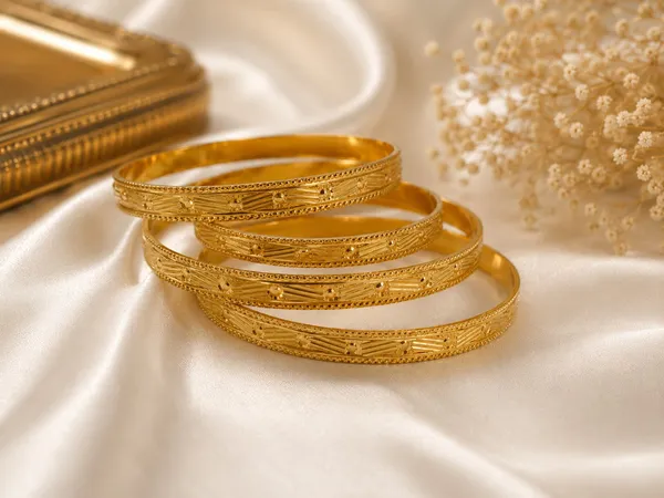 GOLD_PLATED_STYLISH_TRADITIONAL_DESIGN_DAILY_WEAR_BANGLES