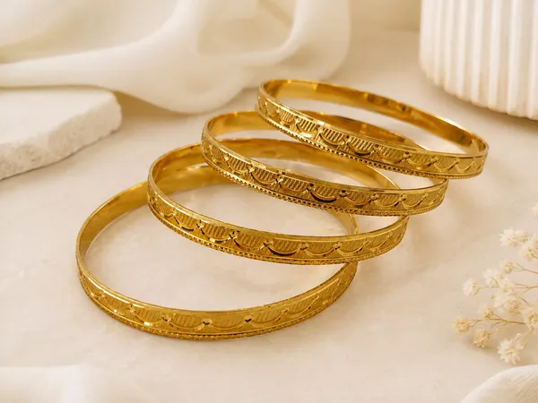 GOLD_PLATED_STYLISH_TRADITIONAL_DESIGN_DAILY_WEAR_BANGLES