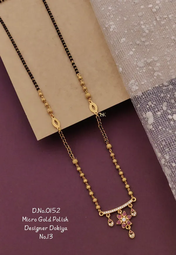 Gold-Plated_Kundan_Stone_Dokiya_Necklace_for_Women