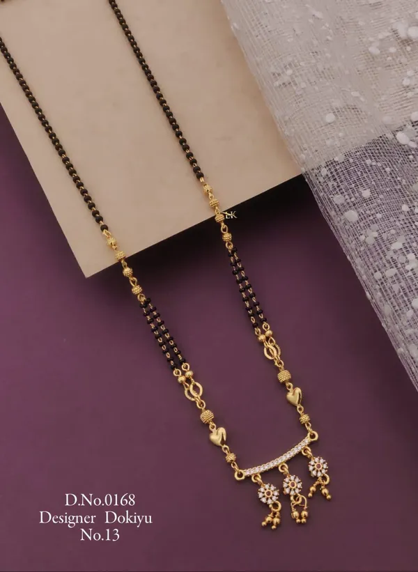 Gold-Plated_Kundan_Stone_Dokiya_Necklace_for_Women