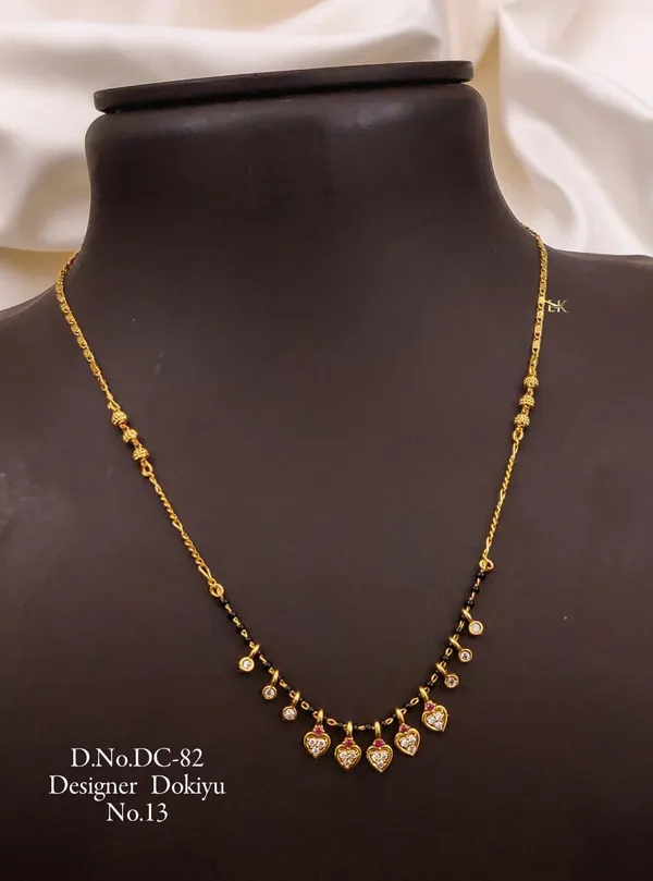 Gold-Plated_Kundan_Stone_Dokiya_Necklace_for_Women