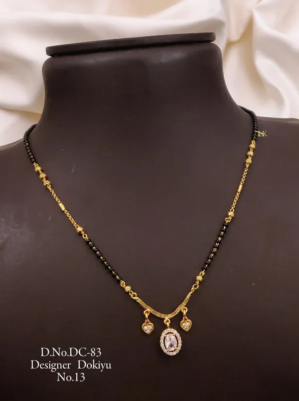 Gold-Plated_Kundan_Stone_Dokiya_Necklace_for_Women
