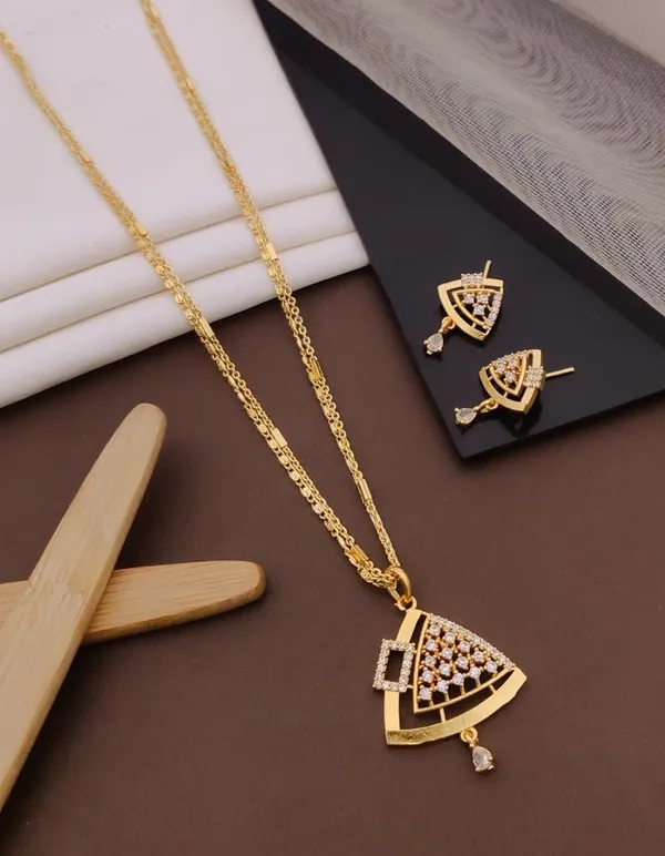 Gold-Plated_Cubic_Zirconia_Pendant_with_Double-Strand_Chain_and_Matching_Earrings_Set_(Pendant_Buti_Set)