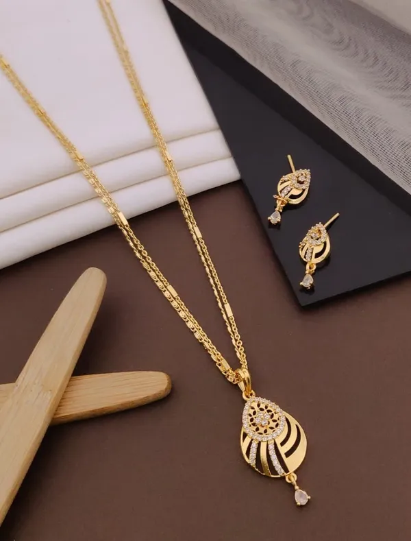 Gold-Plated_Cubic_Zirconia_Pendant_with_Double-Strand_Chain_and_Matching_Earrings_Set_(Pendant_Buti_Set)