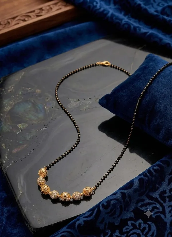Gold-Plated_Artificial_Stones_Mangalsutra