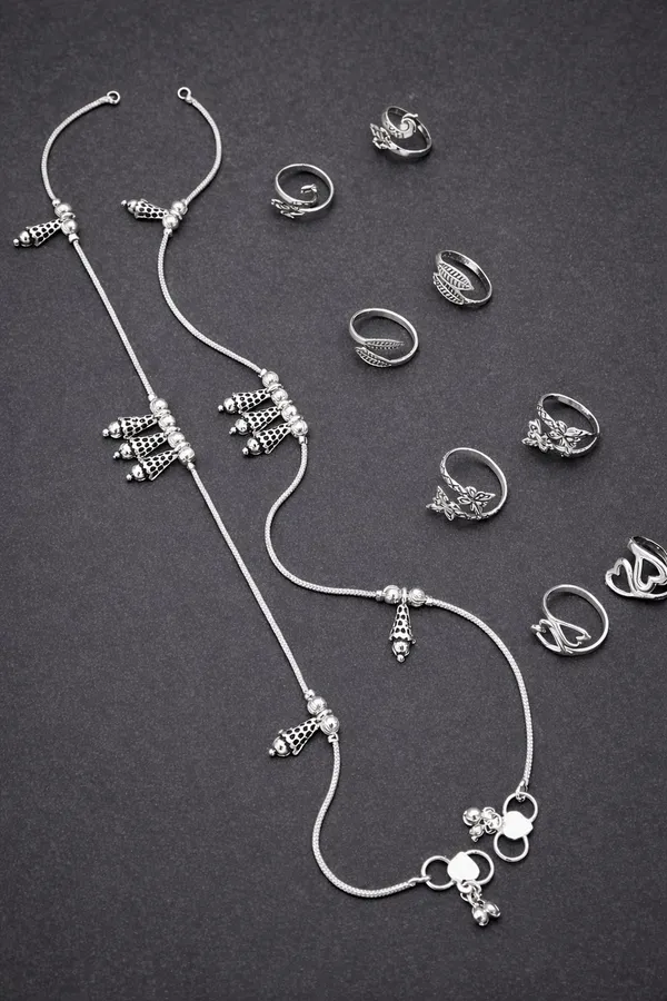 Stylish_Silver-Plated_2_Anklet_&_6_Ring_Combo_Set_for_Women_&_Girls