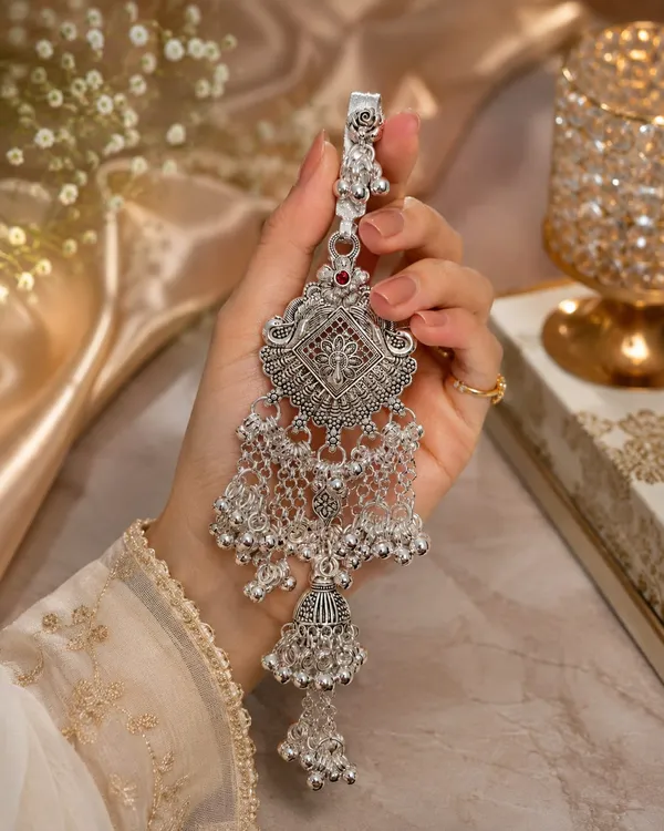 Beautiful_High_Silver_Plating_Antique_Oxidised_Juda