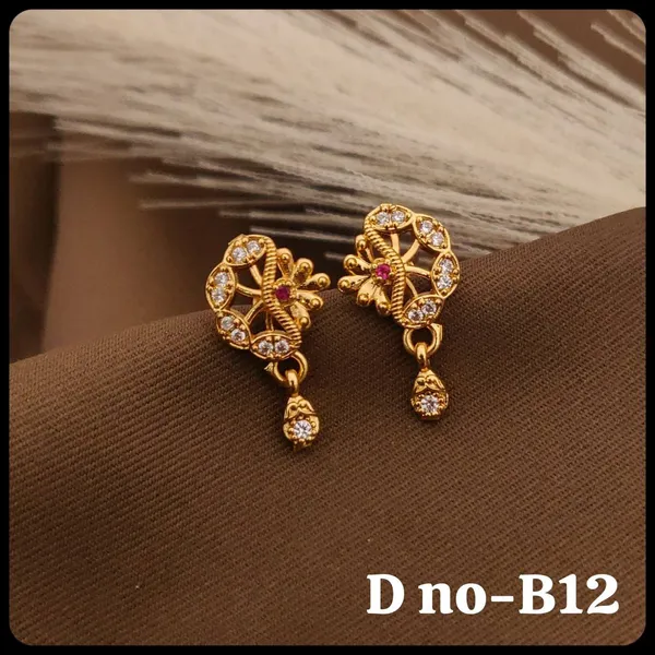 Havy_Gold_Polish_Earring/_Top�s