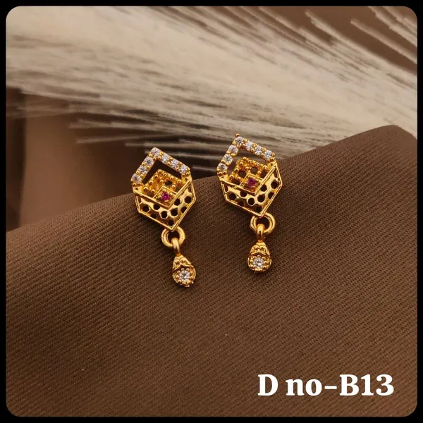 Havy_Gold_Polish_Earring/_Top�s