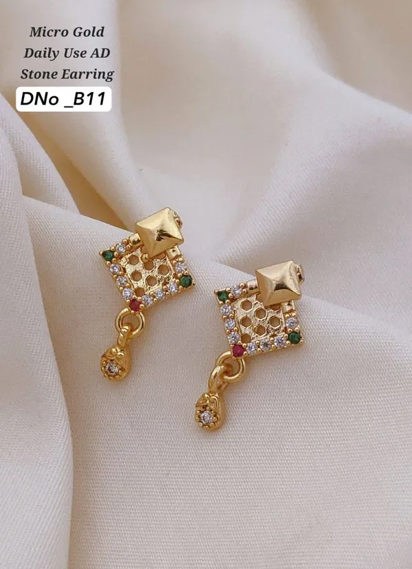 Havy_Gold_Polish_Earring/_Top�s
