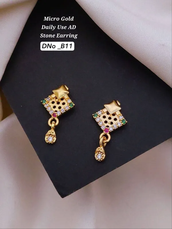 Havy_Gold_Polish_Earring/_Top�s