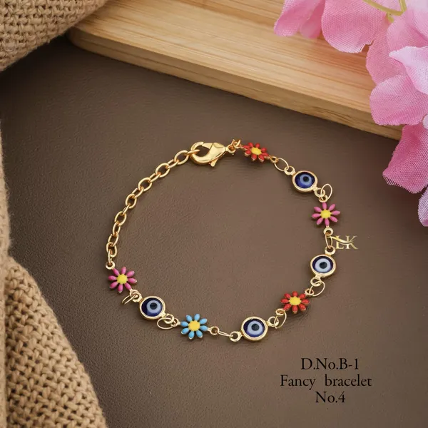 Hand_Mangalsutra_Bracelet