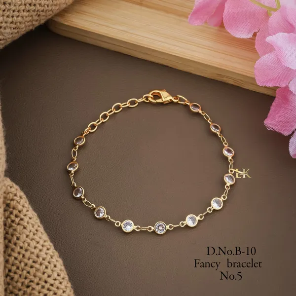 Hand_Mangalsutra_Bracelet