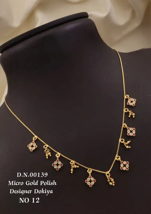Gold-Plated_Kundan_Stone_Dokiya_Necklace_for_Women