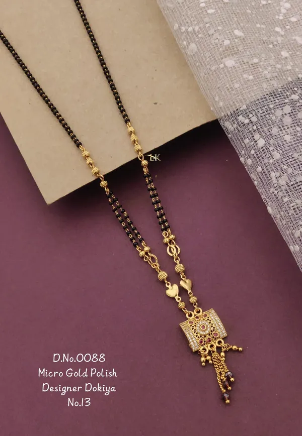 Gold-Plated_Traditional_Daily_Wear_Mangalsutra_for_Women