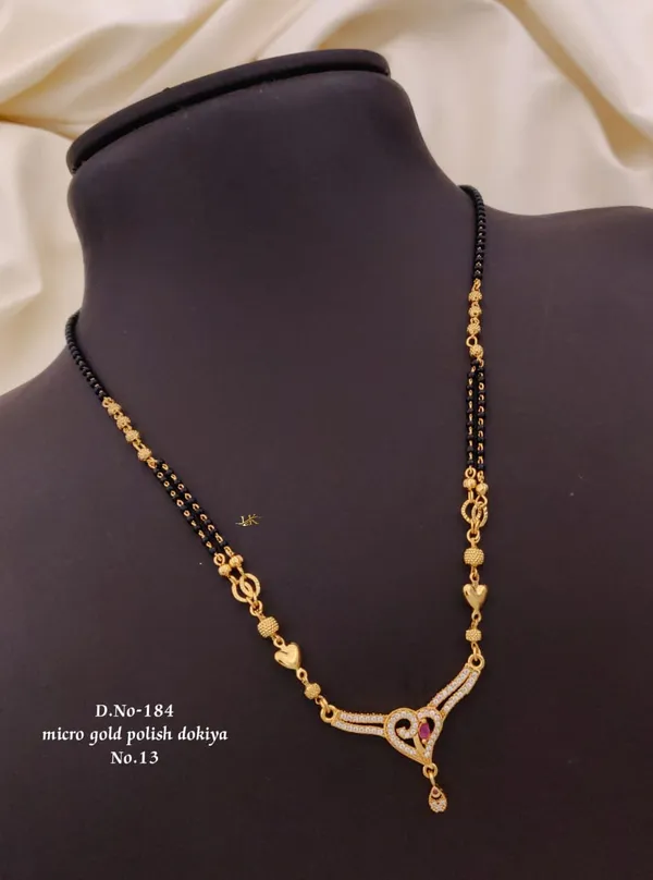 Gold-Plated_Kundan_Stone_Dokiya_Necklace_for_Women