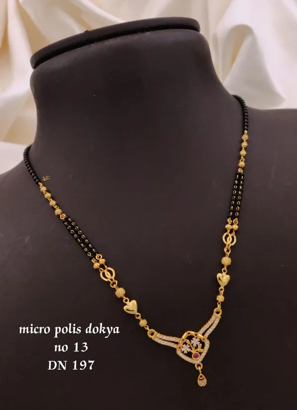 Gold-Plated_Kundan_Stone_Dokiya_Necklace_for_Women