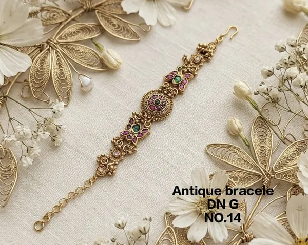Designer_Gold_Plated_Ethnic_Bracelets_for_Women