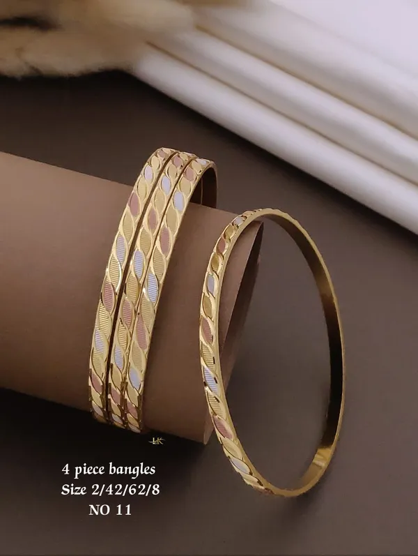 Gold-Plated_Traditional_Casual_Bangles_for_Women