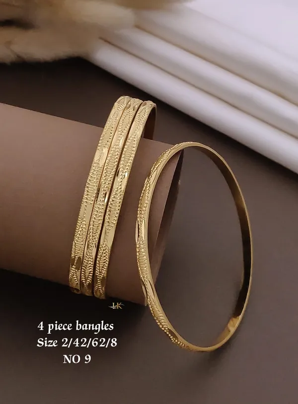 Gold-Plated_Traditional_Casual_Bangles_for_Women