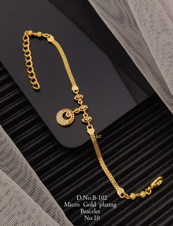 Gold-Plated_Adjustable_Crystal_Bracelet_for_Women