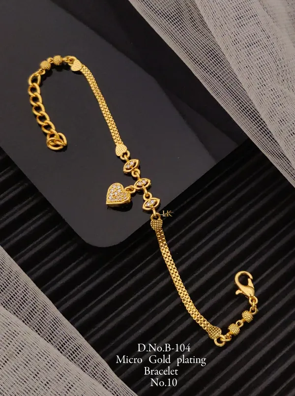 Gold-Plated_Adjustable_Crystal_Bracelet_for_Women