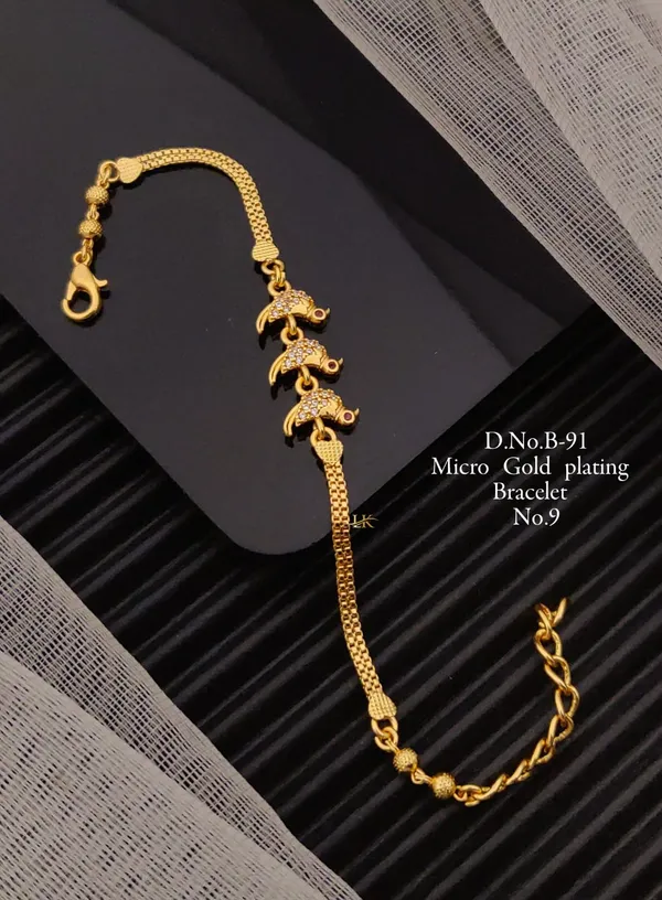 Gold-Plated_Adjustable_Crystal_Bracelet_for_Women