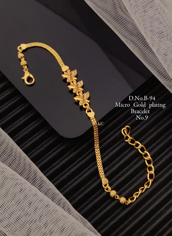 Gold-Plated_Adjustable_Crystal_Bracelet_for_Women