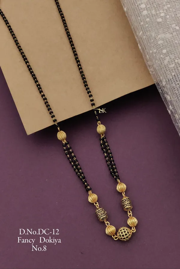 Gold-Plated_Traditional_Daily_Wear_Mangalsutra_for_Women