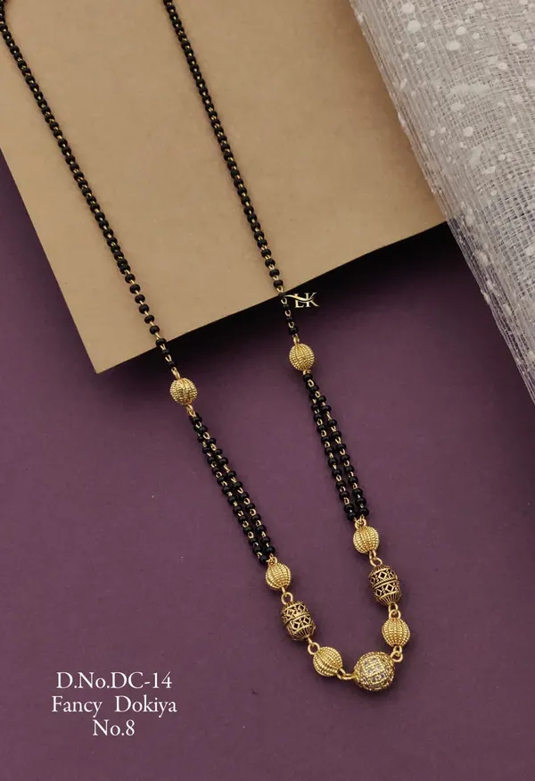Gold-Plated_Traditional_Daily_Wear_Mangalsutra_for_Women