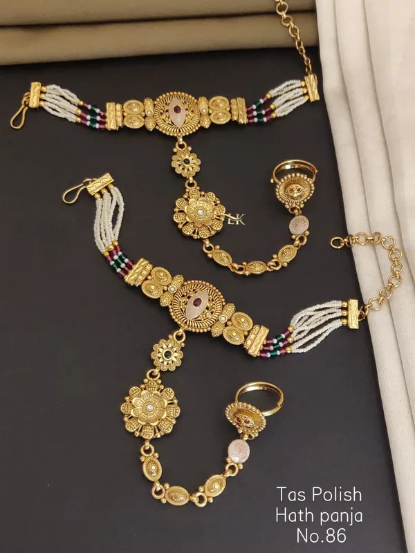 Golden_Hath_Panja