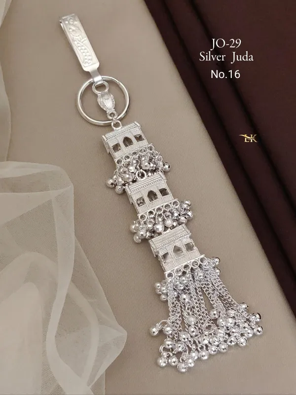 Silver_Saree_Waist_Challa_Juda