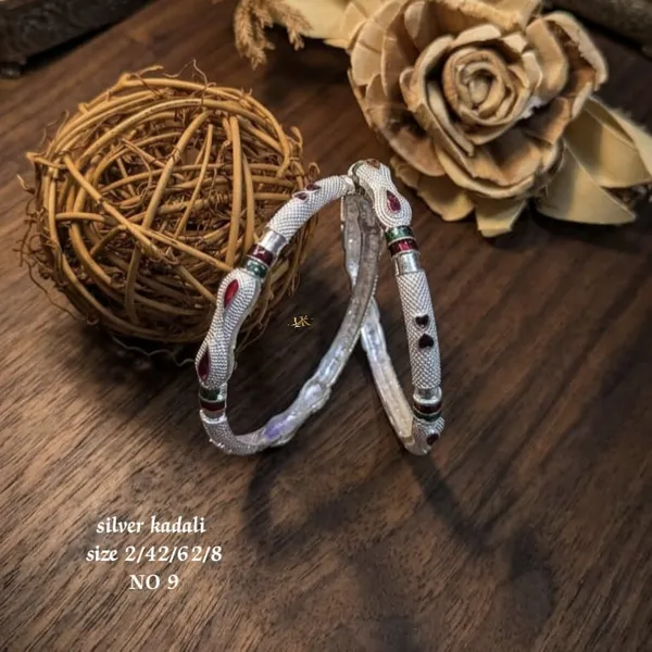 Silver_Plated_Designer_Kadli_kada_for_Women_&_Girls