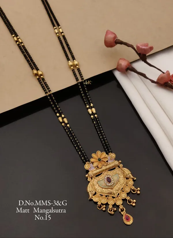 Traditional_Gold_Plated_Mangalsutra_/_Ethnic_Jewellery_/_Elegant_Design
