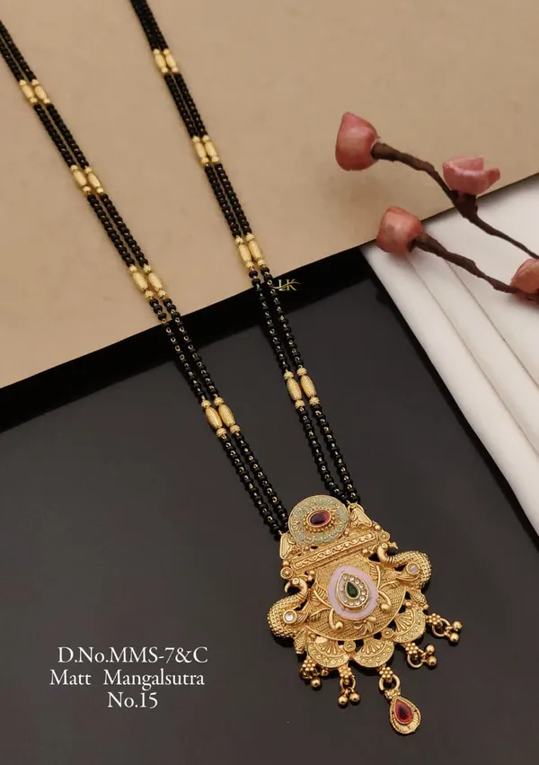Traditional_Gold_Plated_Mangalsutra_/_Ethnic_Jewellery_/_Elegant_Design